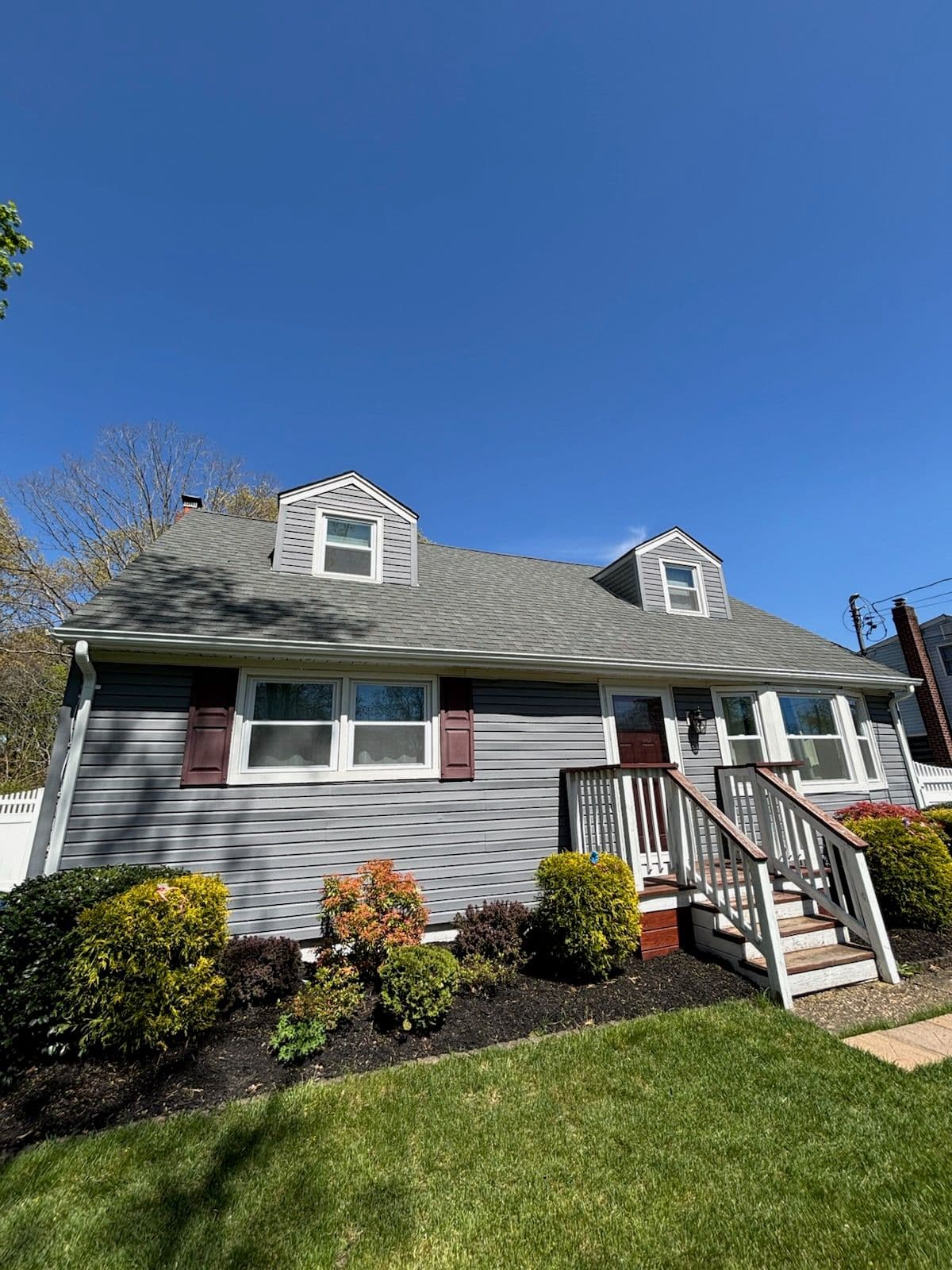 Seamless Gutters and New Fascia in Lake Ronkonkoma